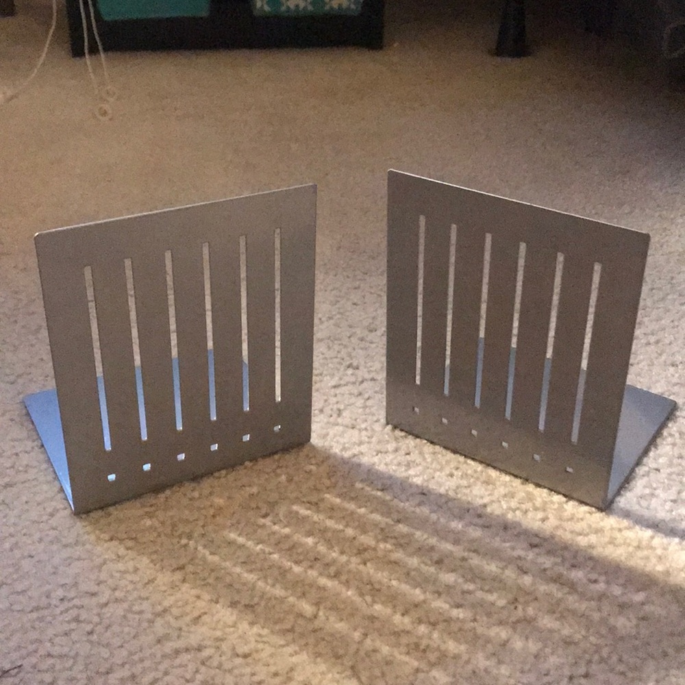 Bookends